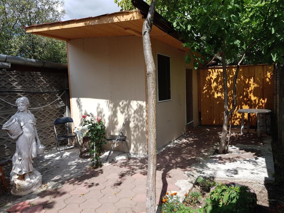 Hompot Accommodation Deva Exterior photo
